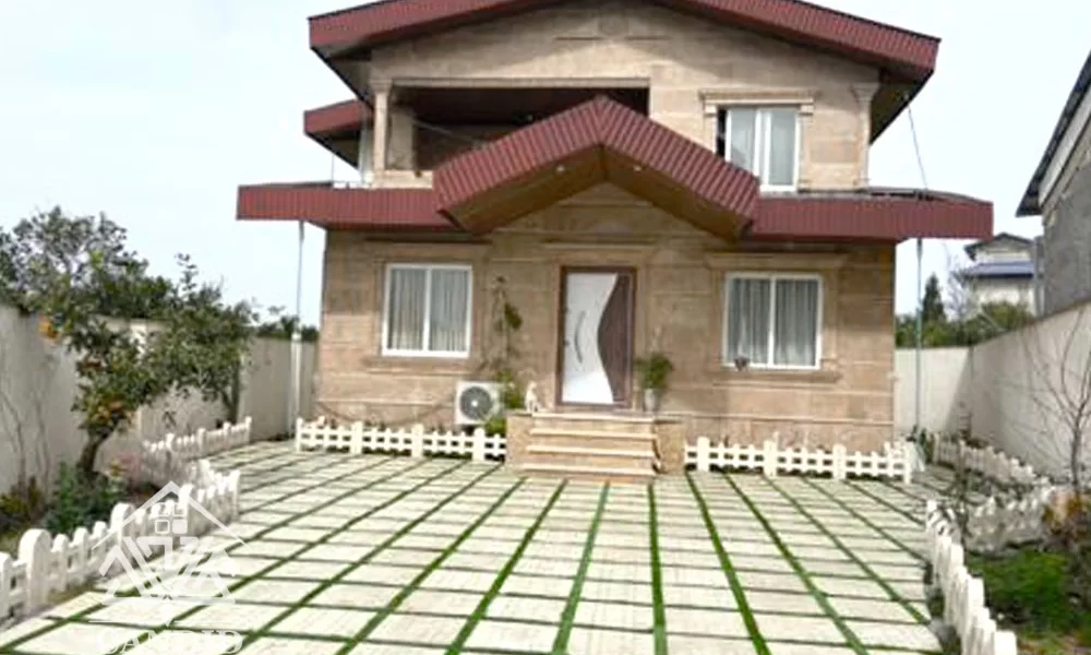 فروش ویلا در نیاسته کد 56 250 متر زمین 180 متر بنا