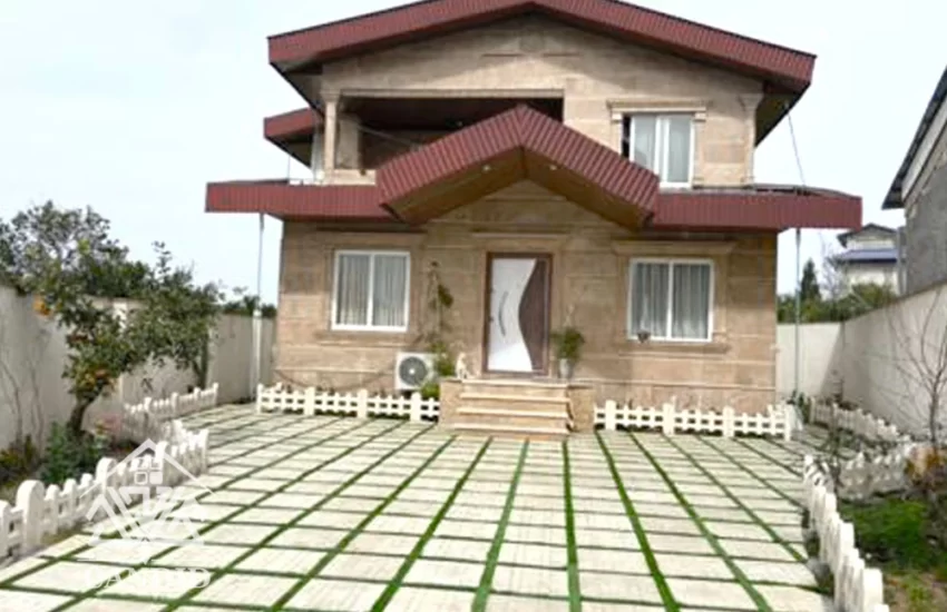 فروش ویلا در نیاسته کد 56 250 متر زمین 180 متر بنا